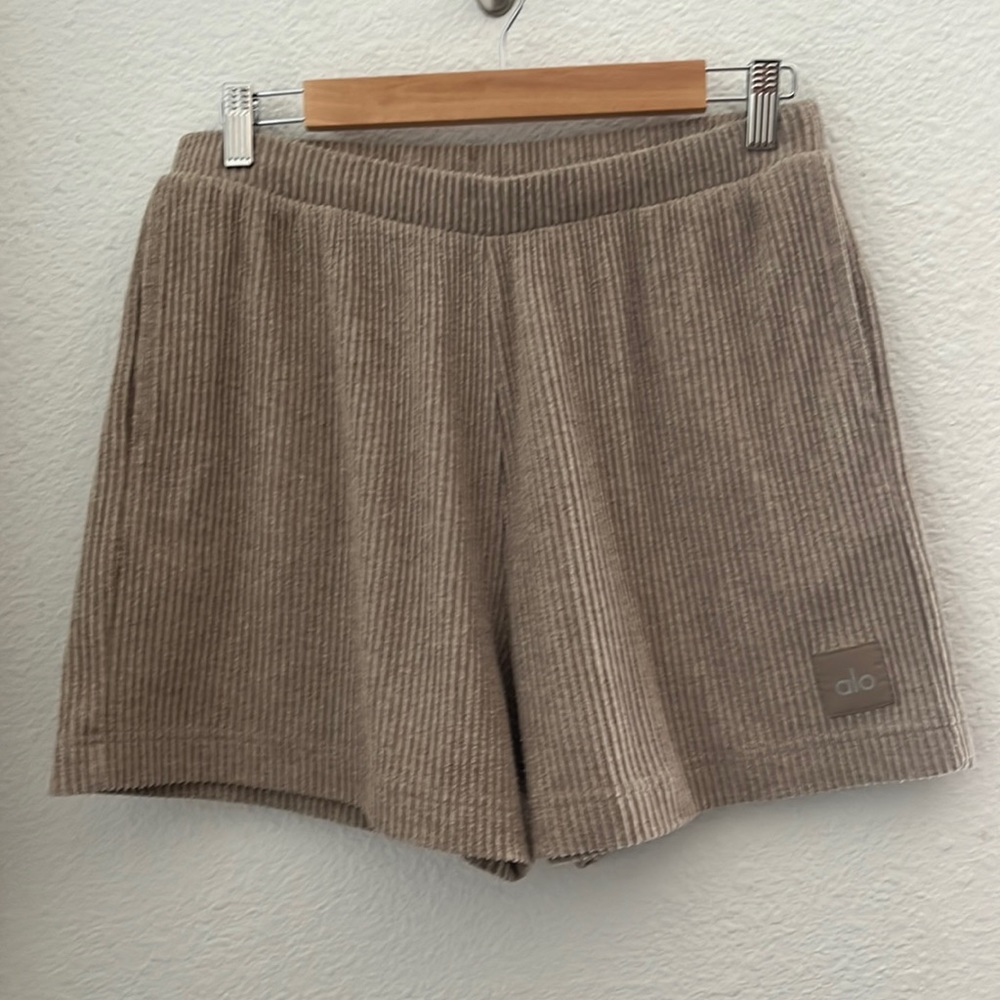 Alo Yoga Shorts